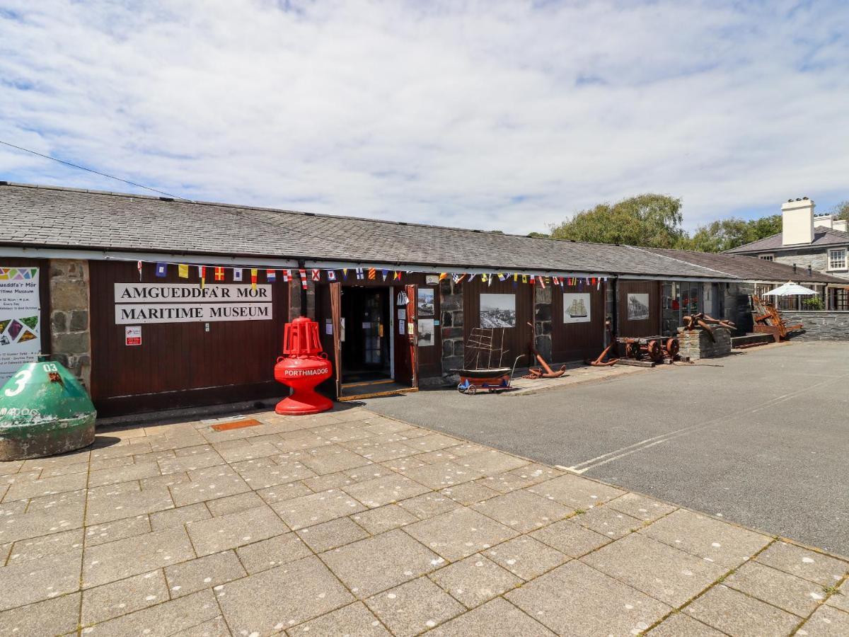 Maritime Mews, 6 The Oakleys Villa Porthmadog Luaran gambar